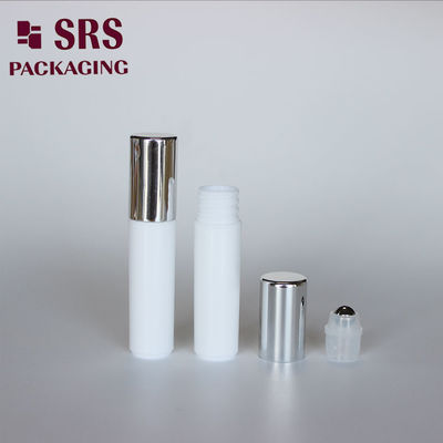 SRS 空の化粧品 5ml 白いプラスチックローラーボールボトル、シルバーキャップ付き